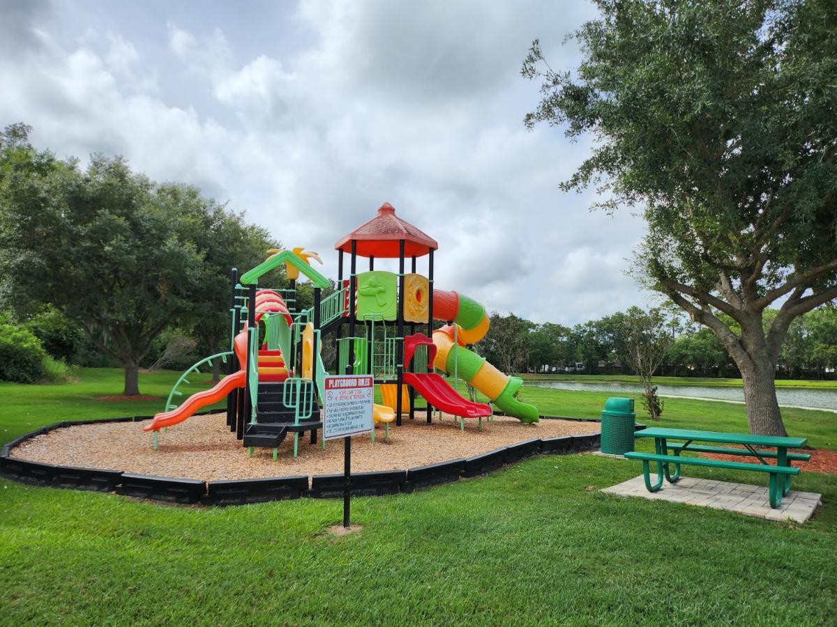 Fully Renovated, Quiet, Spacious Disney Themed Pool Home With Office Kissimmee Eksteriør bilde
